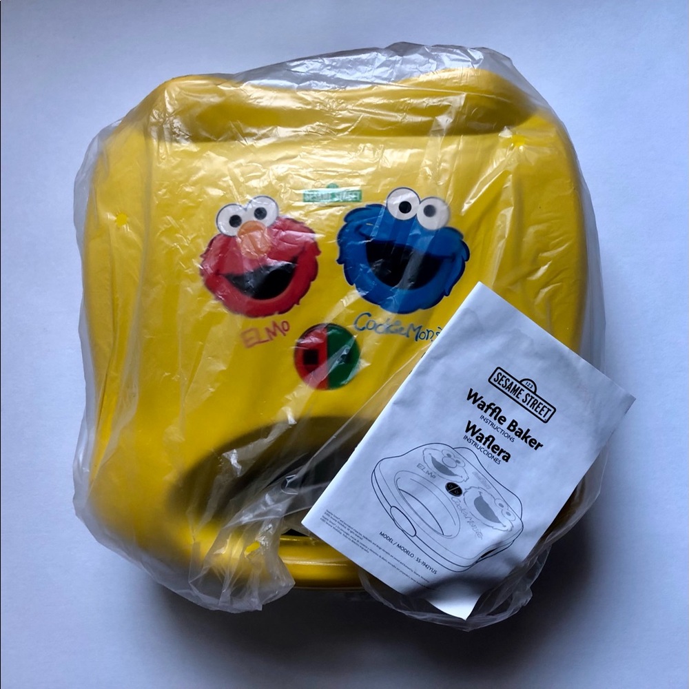 Sesame Street Waffle Baker